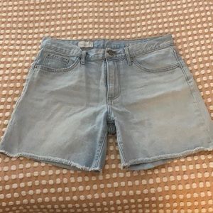Light wash GAP Jean shorts